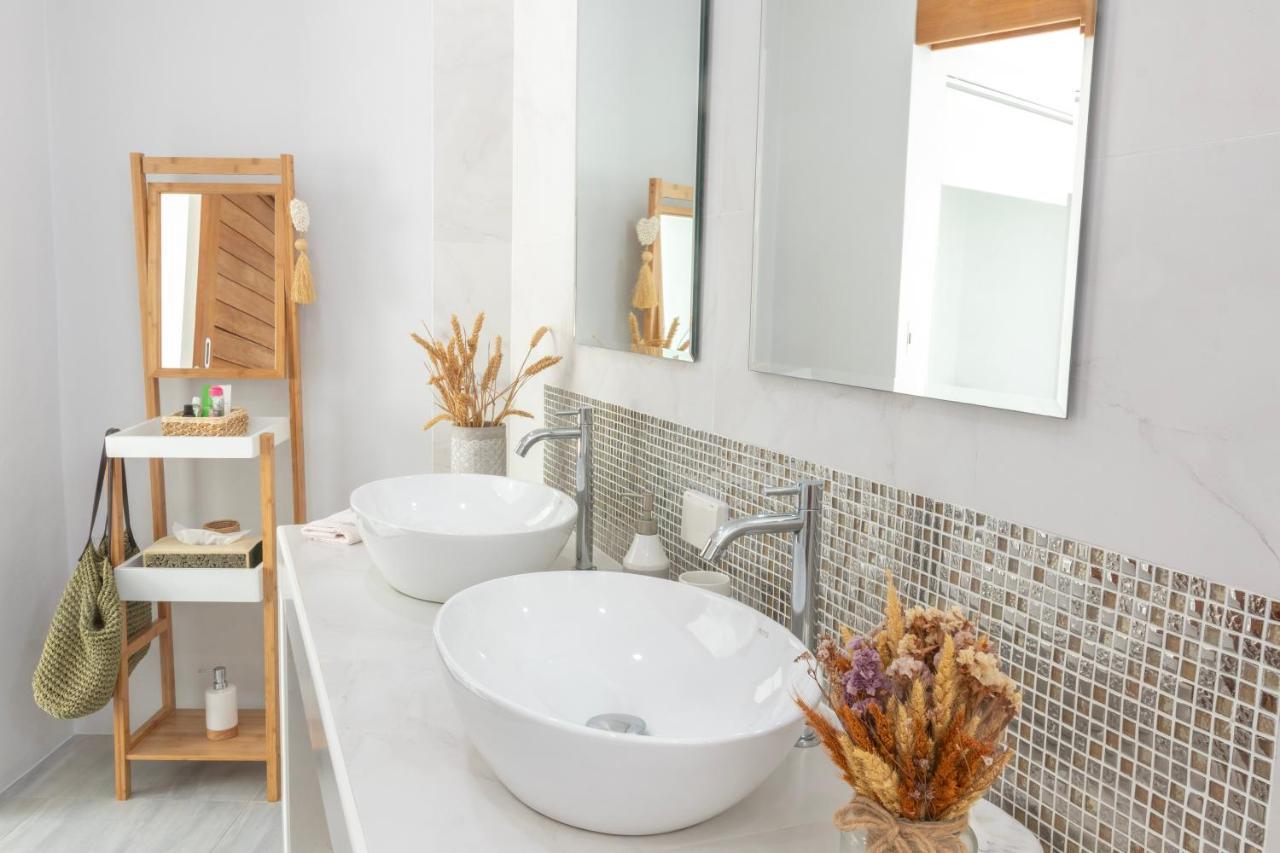 Bed & Breakfast Cherry Guestroom Koh Samui : Salty Pool, Daily Cleaning, Netflix And Breakfast Choeng Mon