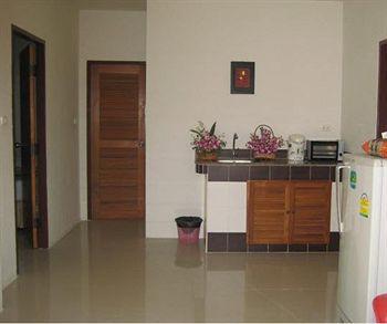 Baan Saen Sook