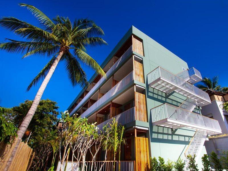 Hotel The Resort- Sha