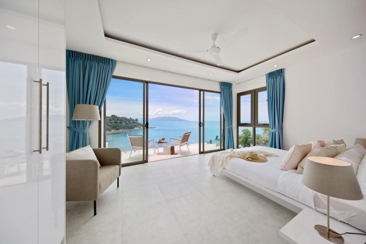 Bayside Luxury Villas: Beachfront Retreat With Sea Views Villa