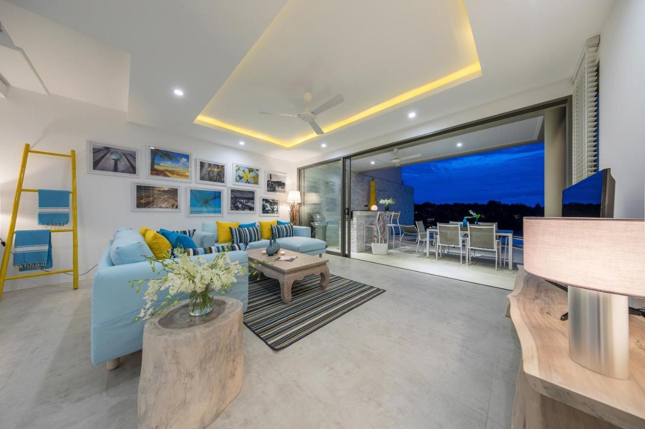 Villa Bayside Luxury Villas: Beachfront Retreat With Sea Views