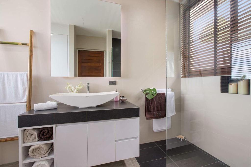 Private Pool I Sea Views - Pool - Privacy & Joy Vila *