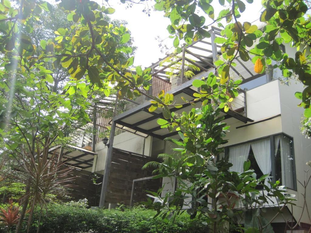 Sira Sarai Garden Guest house 2*