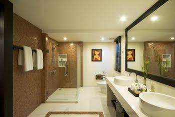 Tongsai Grand Villas 5*