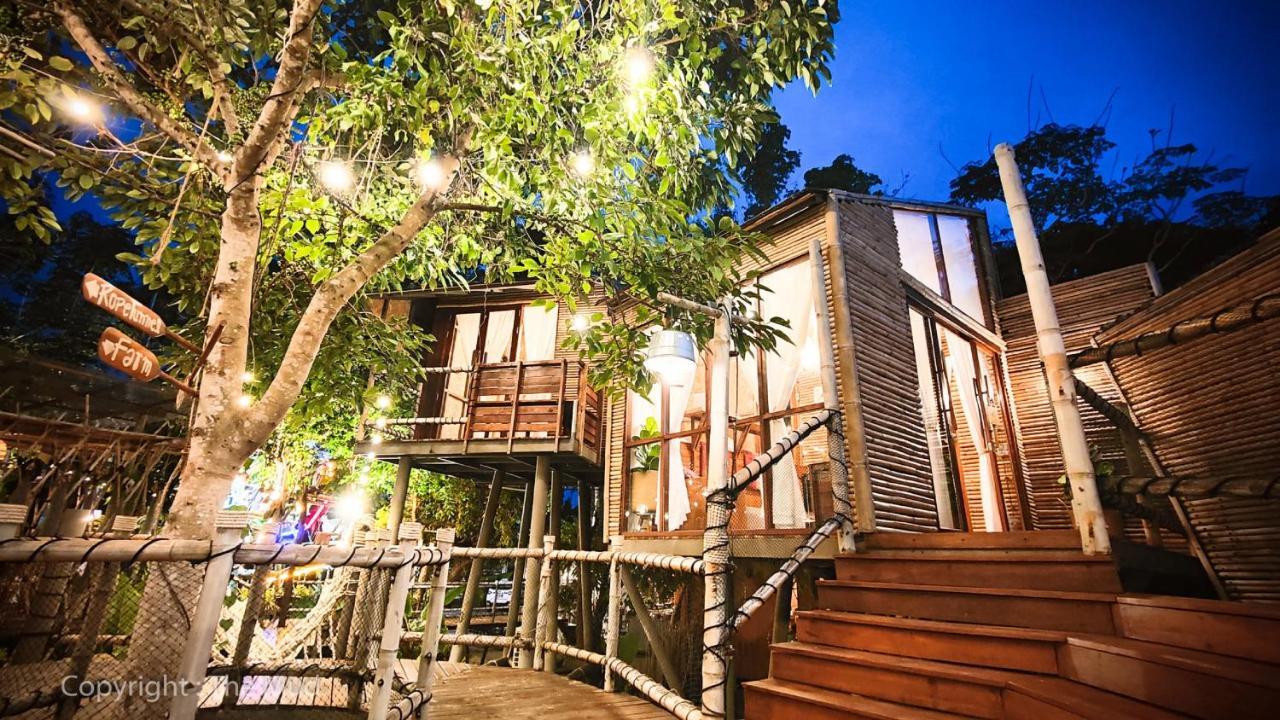 Hotel The Mud Bamboo Cafe And Beds 2*