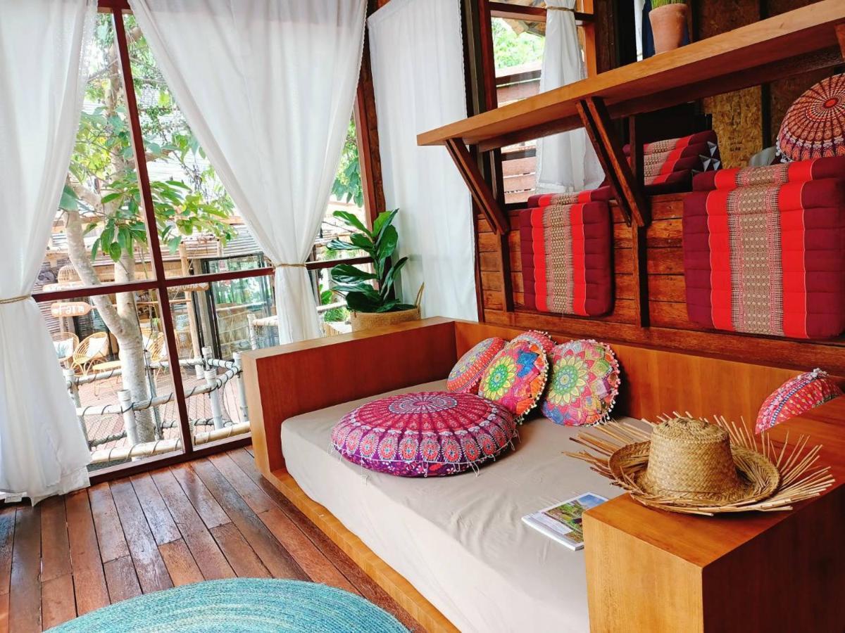 The Mud Bamboo Cafe And Beds