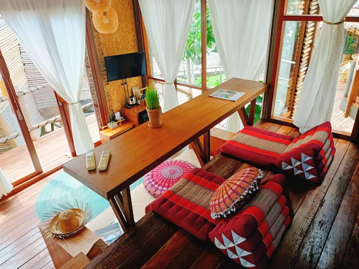 The Mud Bamboo Cafe And Beds 2* Ban Bang Po