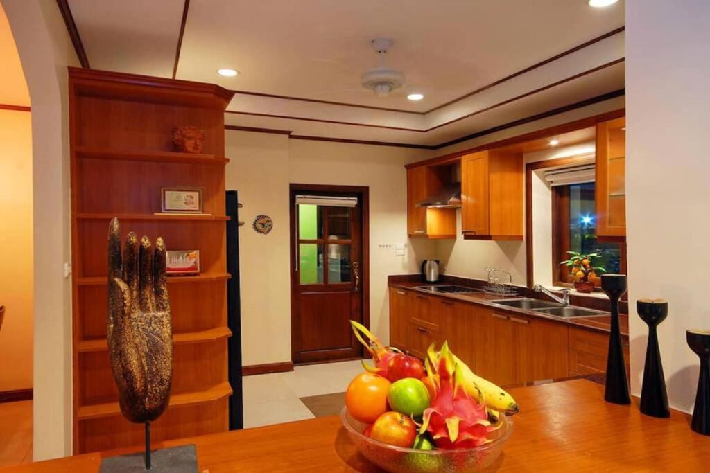 4 Bedroom Shine Sdv195-by Samui Dream