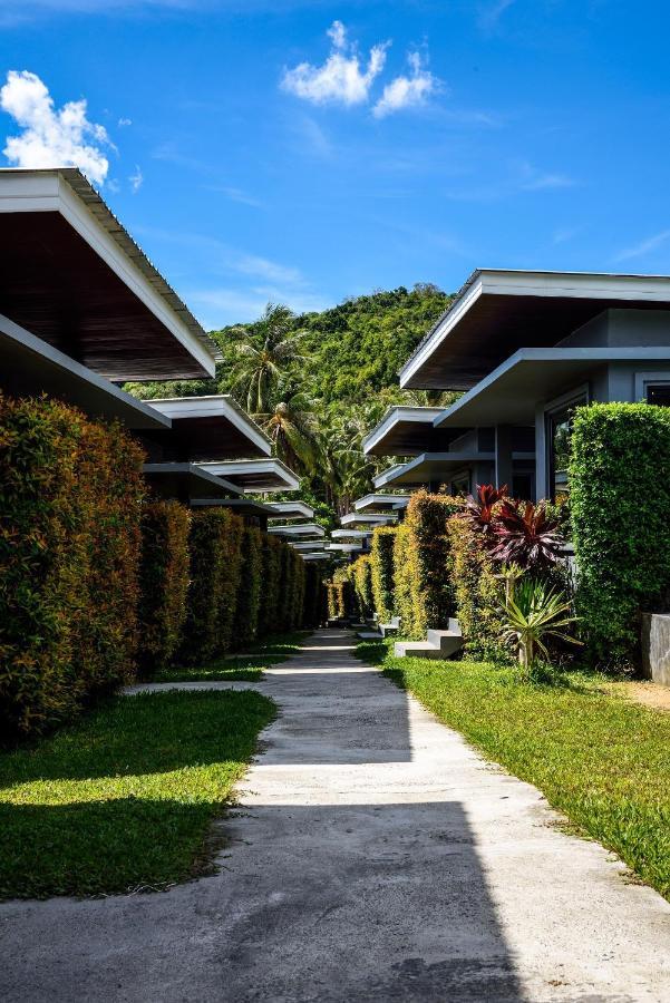 Ladawan Village Gasthof Strand Bang Rak
