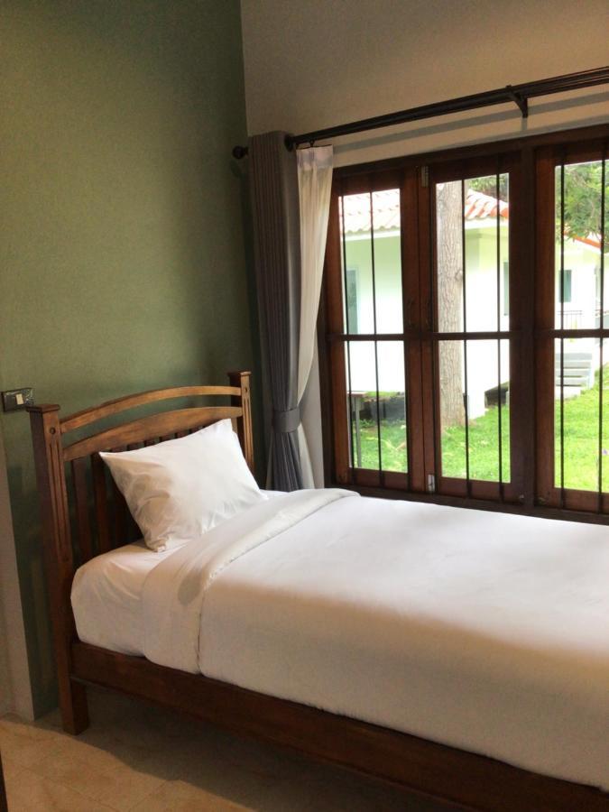 Baan Nai Suan Resort *