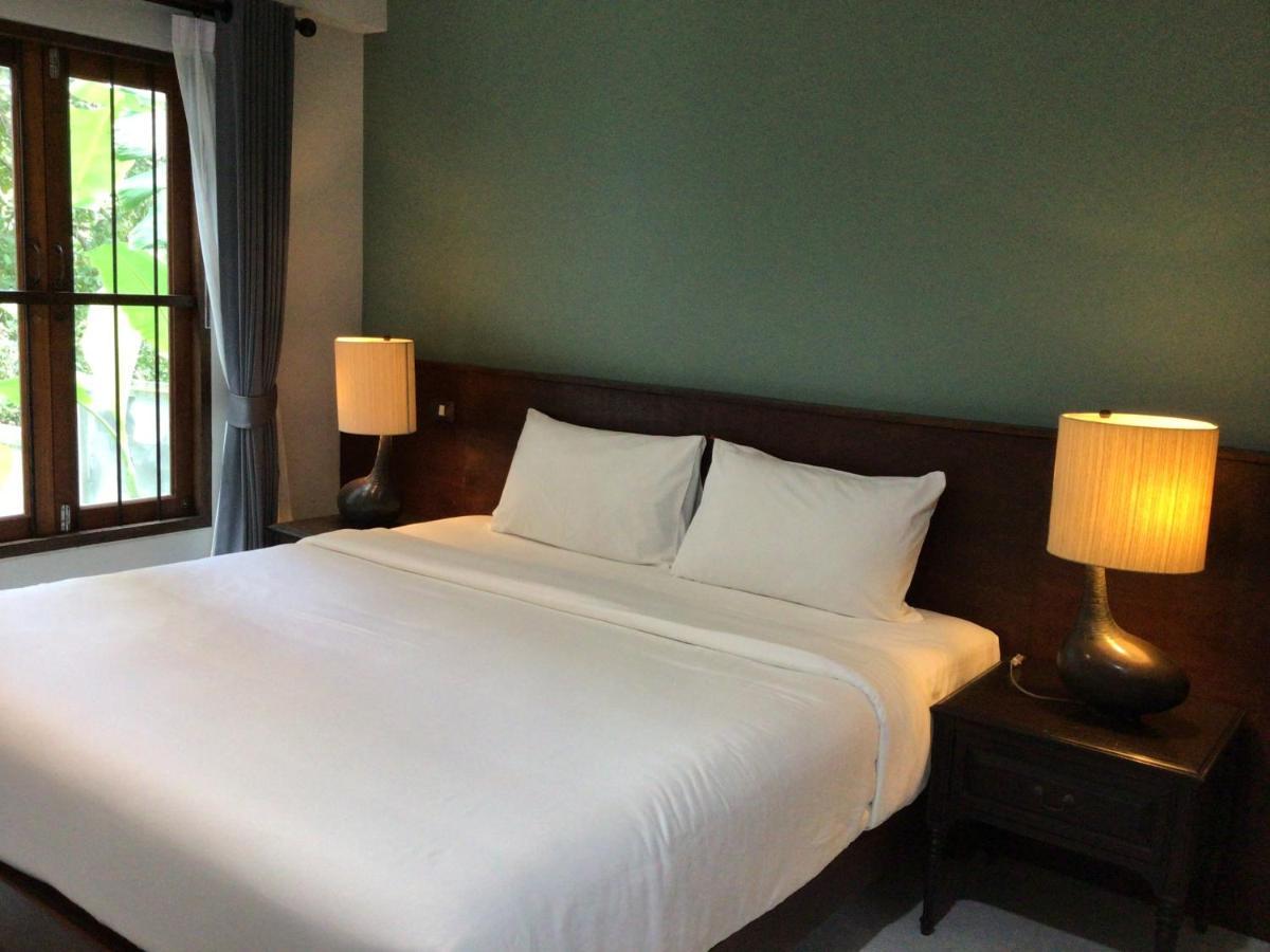 Resort Baan Nai Suan
