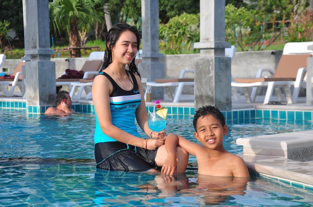 Samui Honey Tara Resort 4*