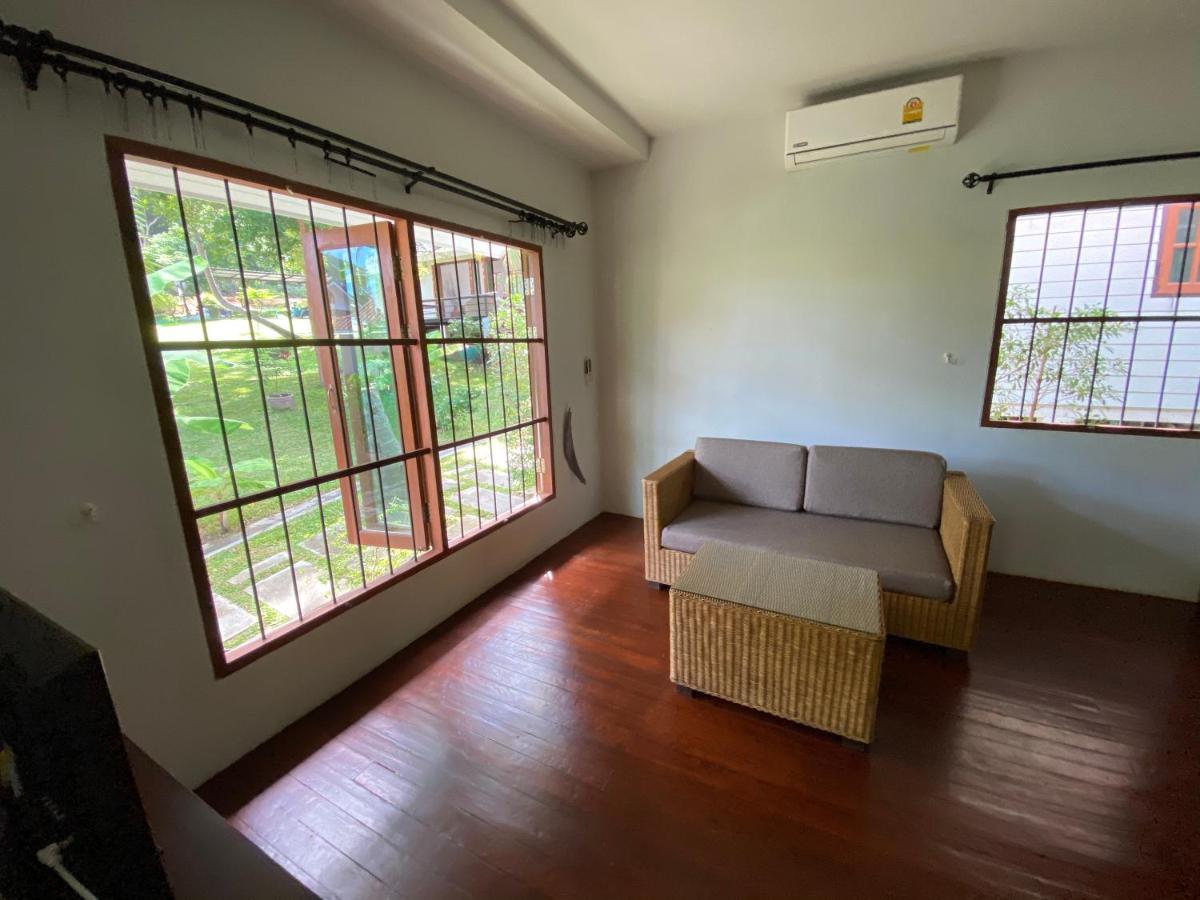 Resort Baan Nai Suan *