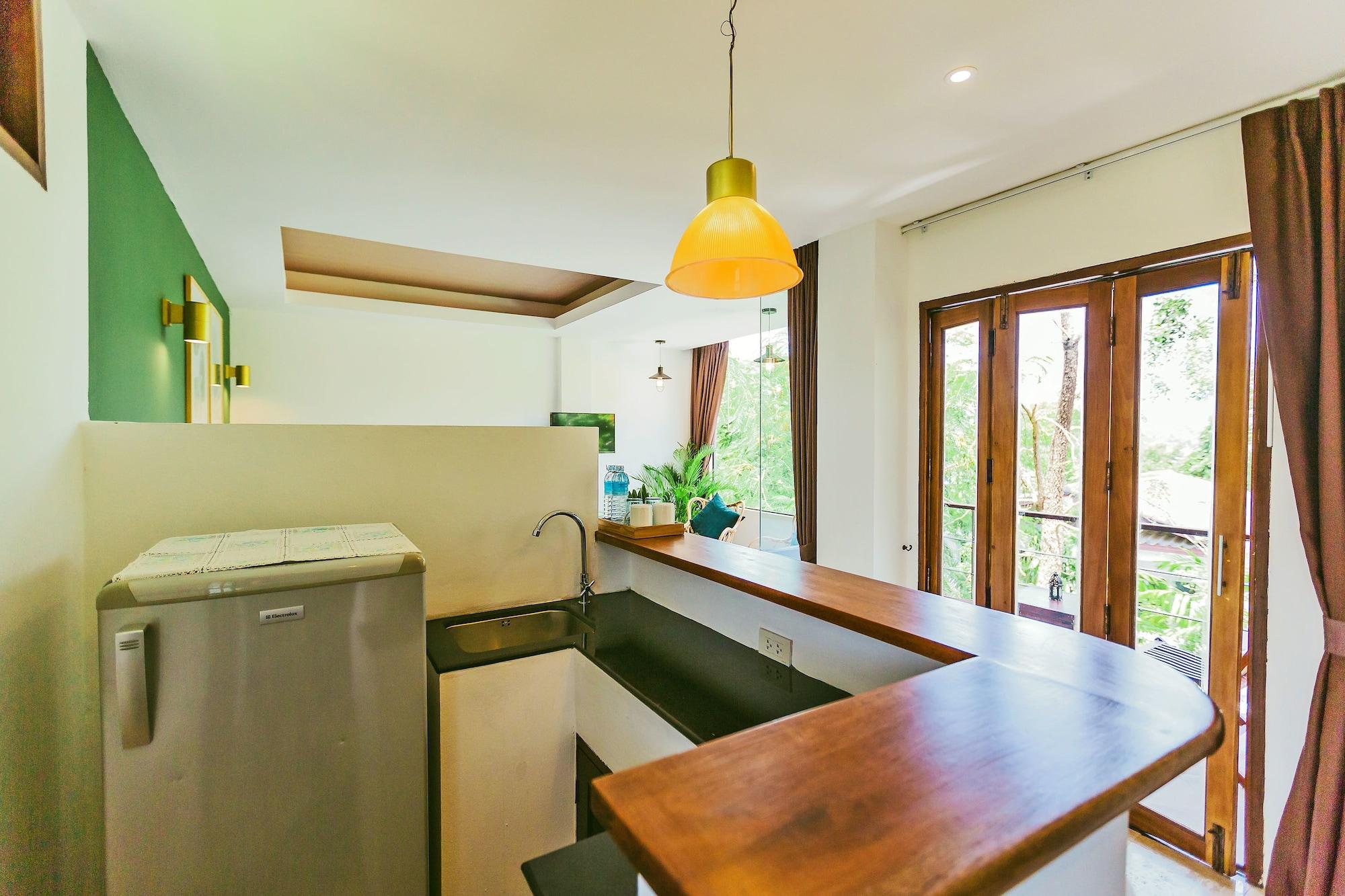 Baan Khao Hua Jook Resort 3*