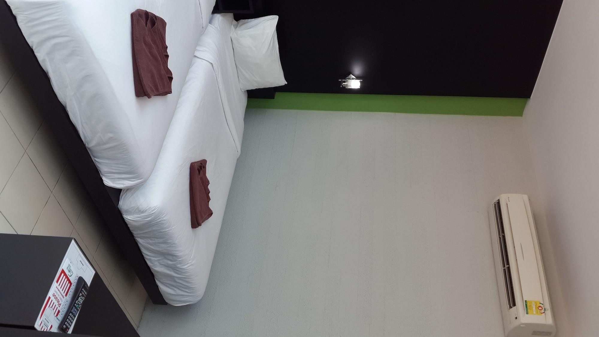 Hotel Khun 2*