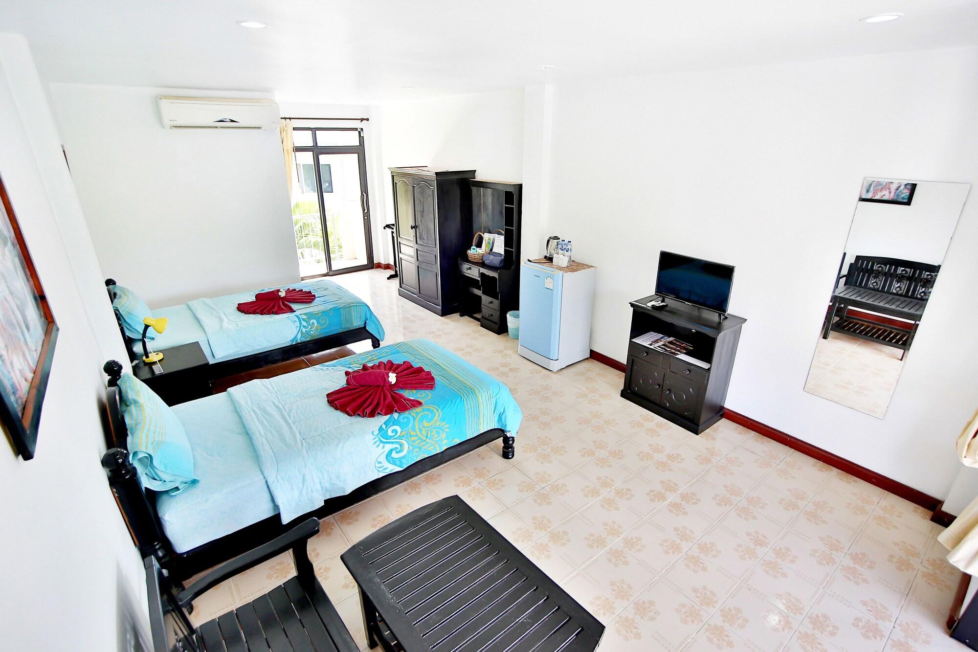 Lotus Friendly Hotel Chaweng Beach