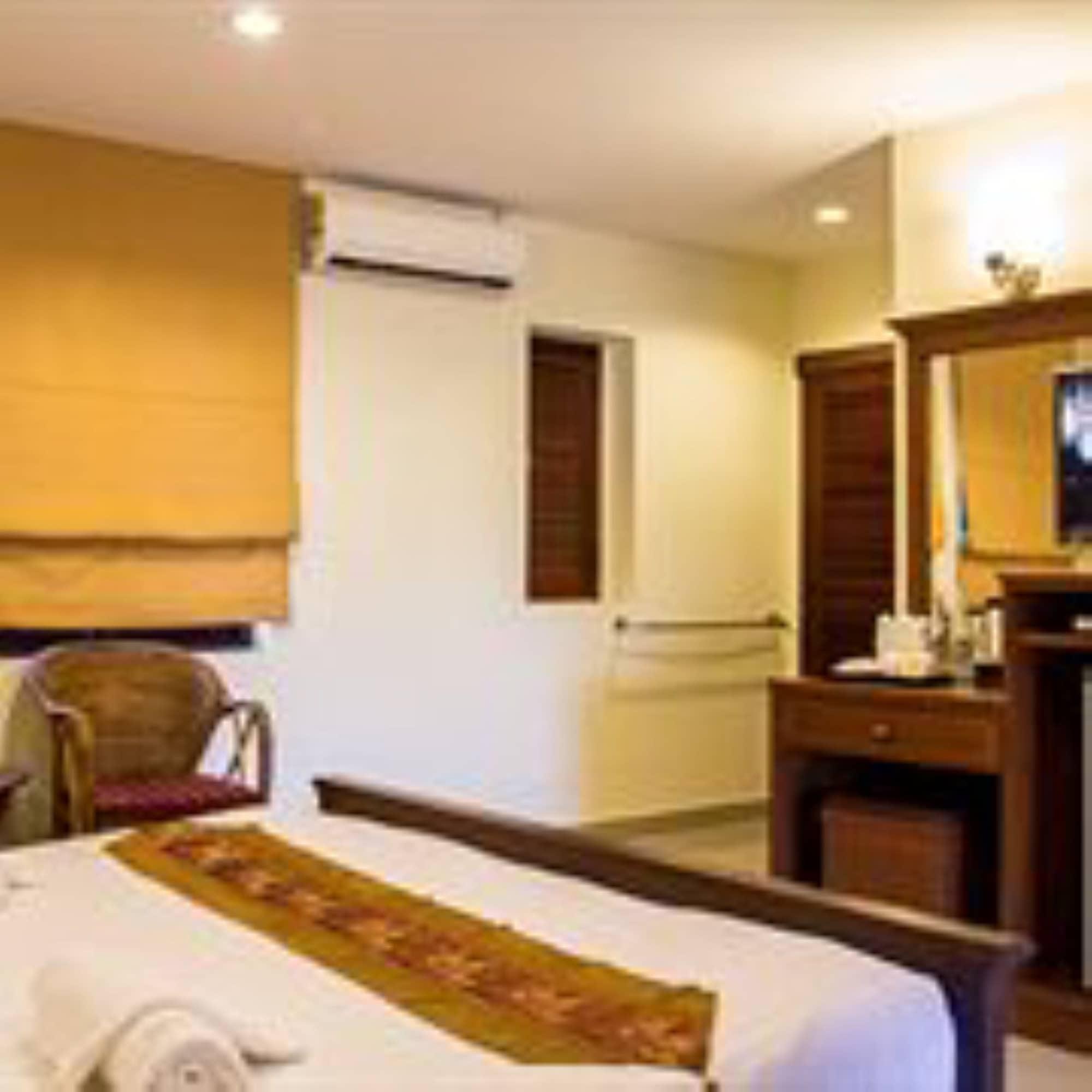 Hathai House Lamai Beach (Koh Samui)