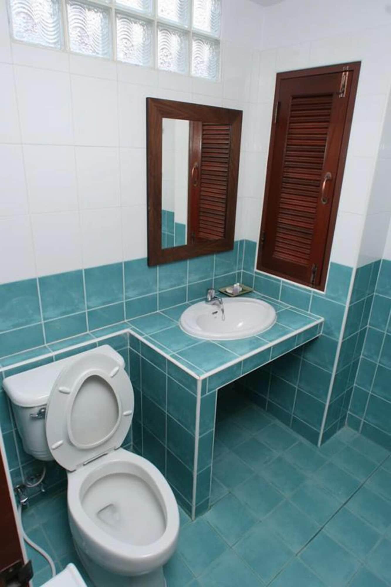 Hotel Hathai House