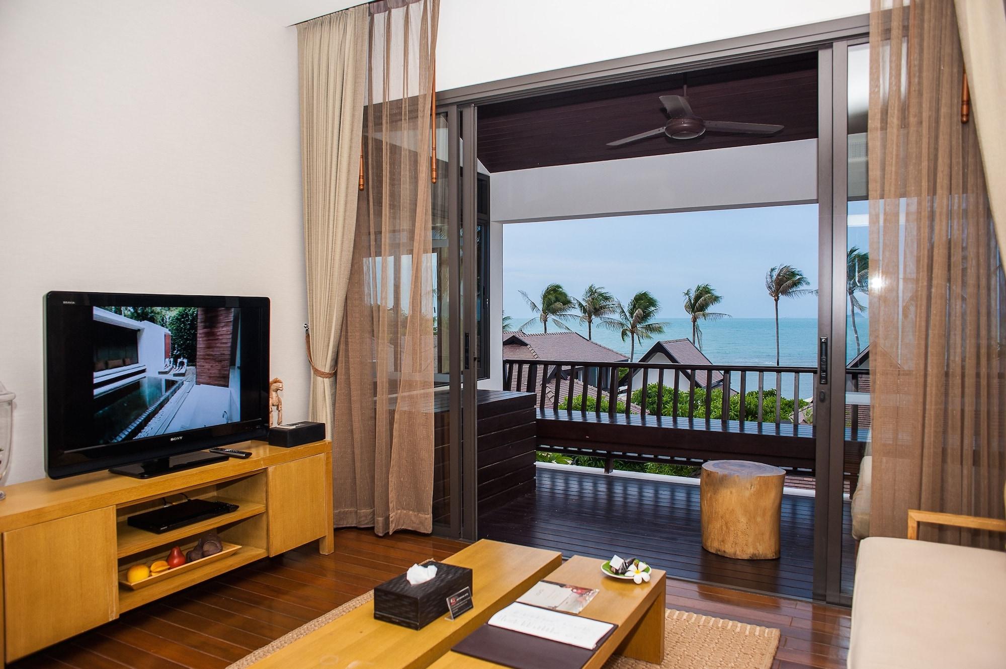 Resort The Sea And Residences By Tolani - Sha Extra