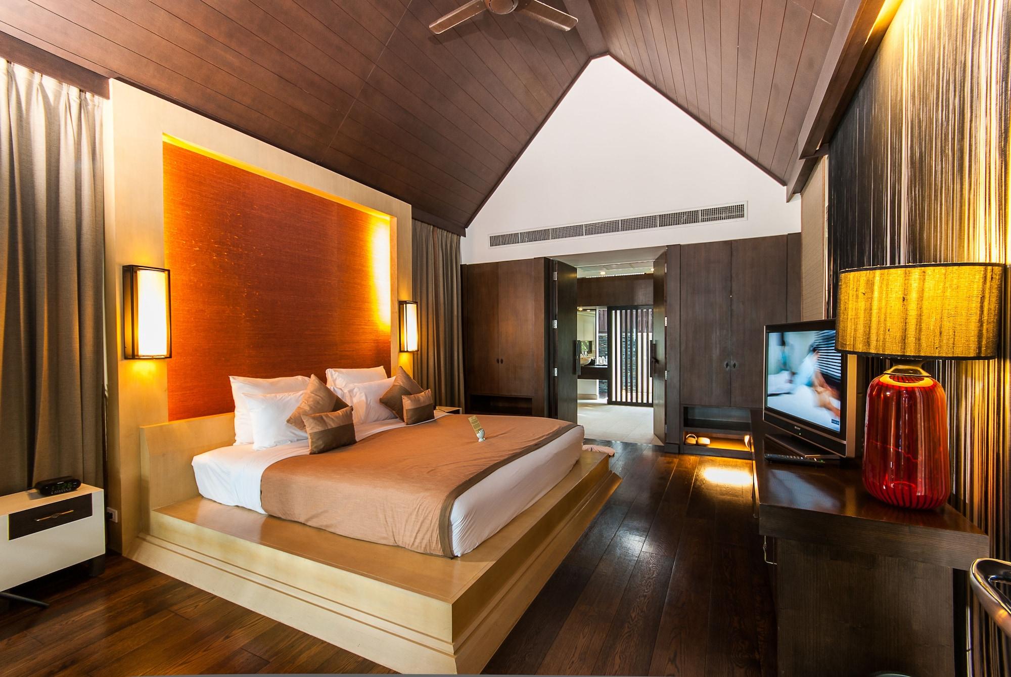 Resort The Sea And Residences By Tolani - Sha Extra 5*