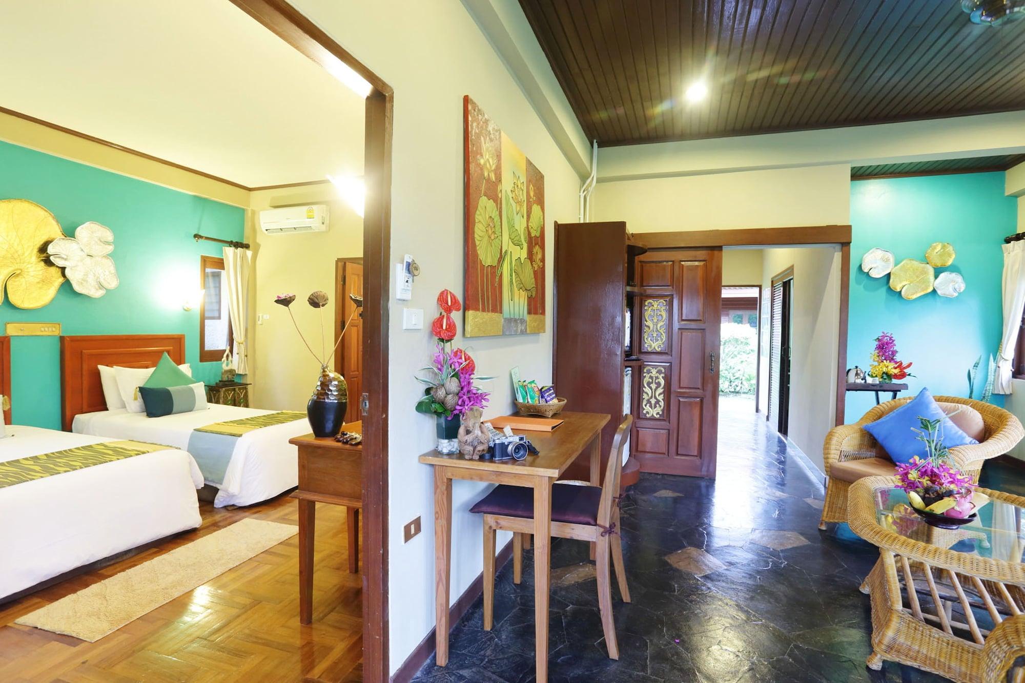 Viva Vacation Lipa Noi