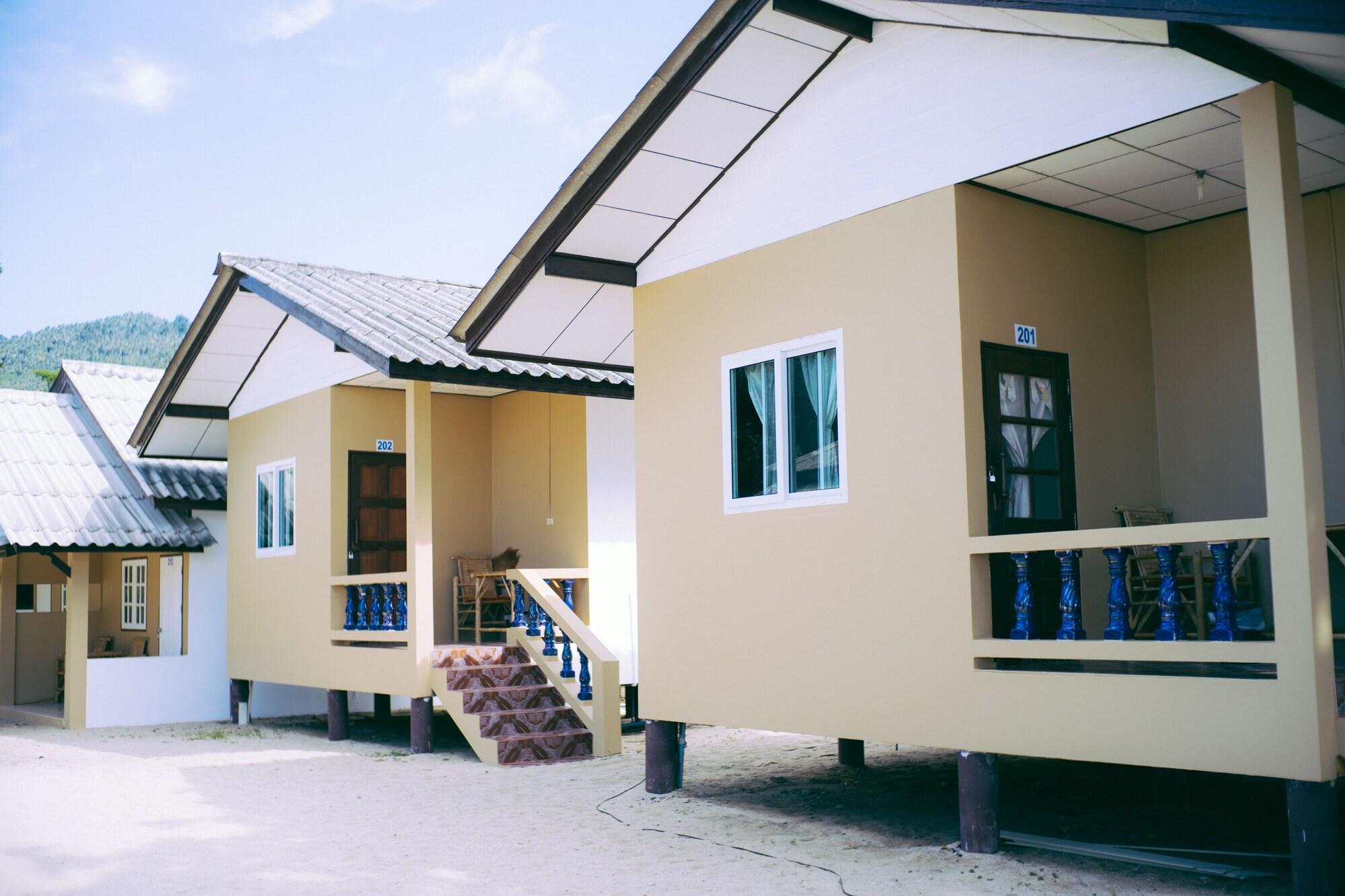 Hotel Amity Beach 2*