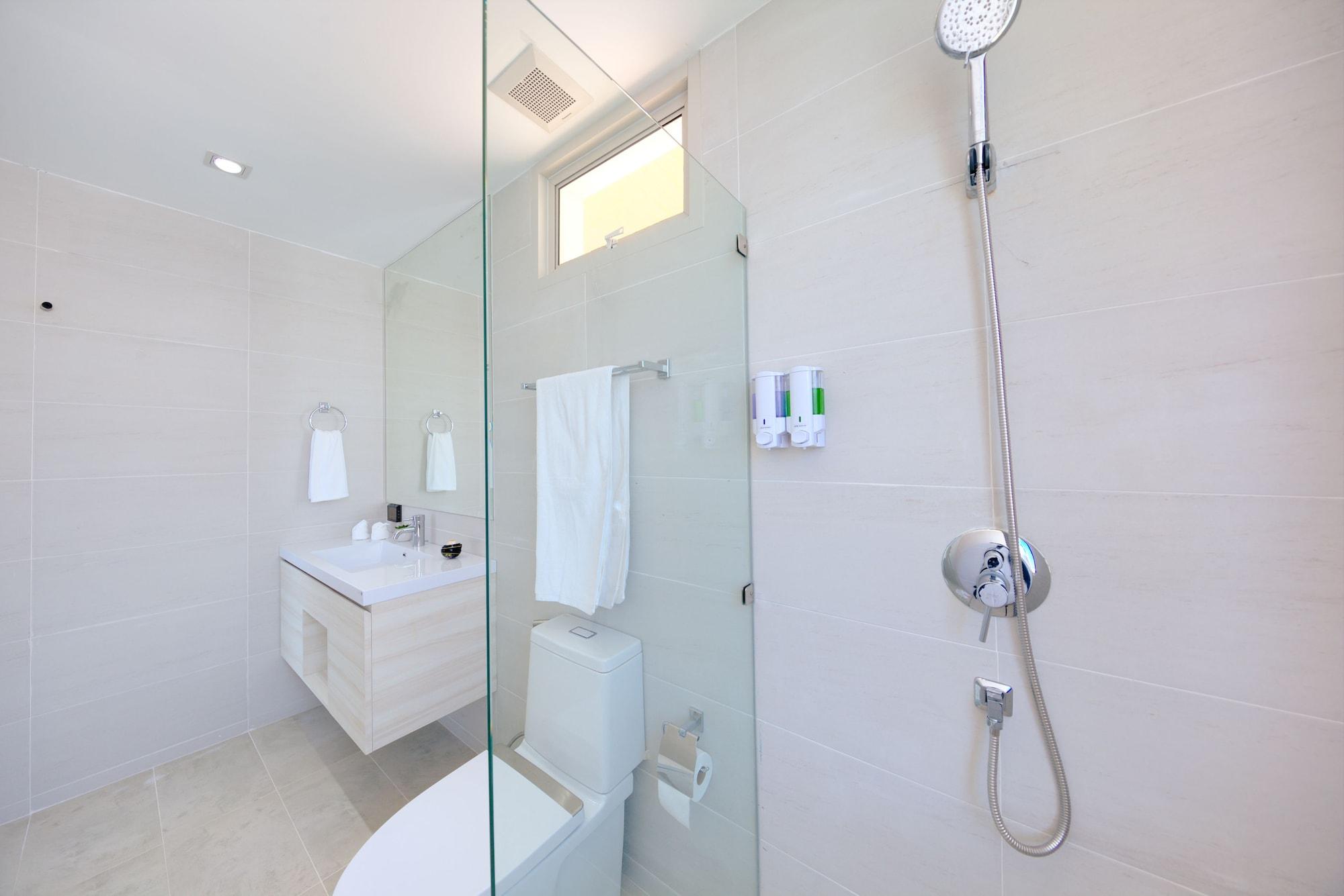 Villa Lotus Ultra Modern 3 Bedrooms