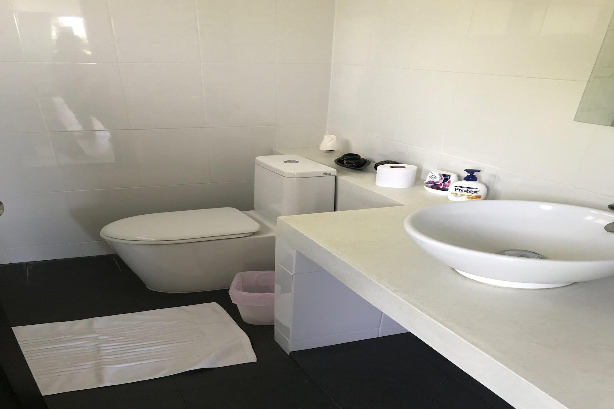 3 Bedroom Seaview Esprit *