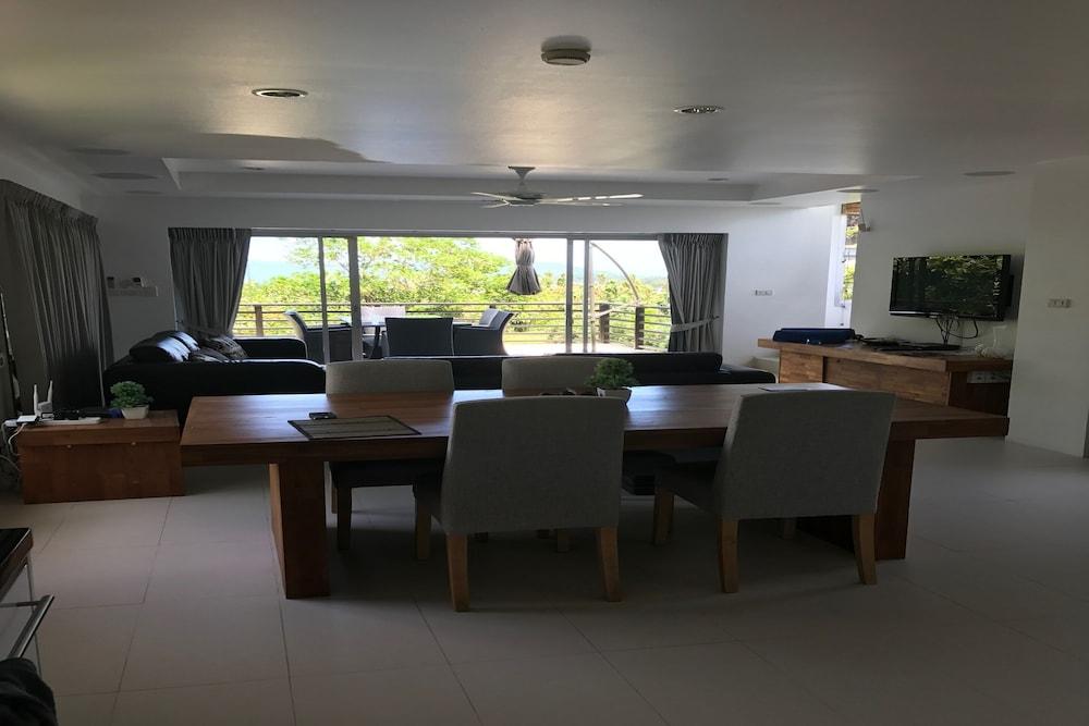 3 Bedroom Seaview Esprit Villa