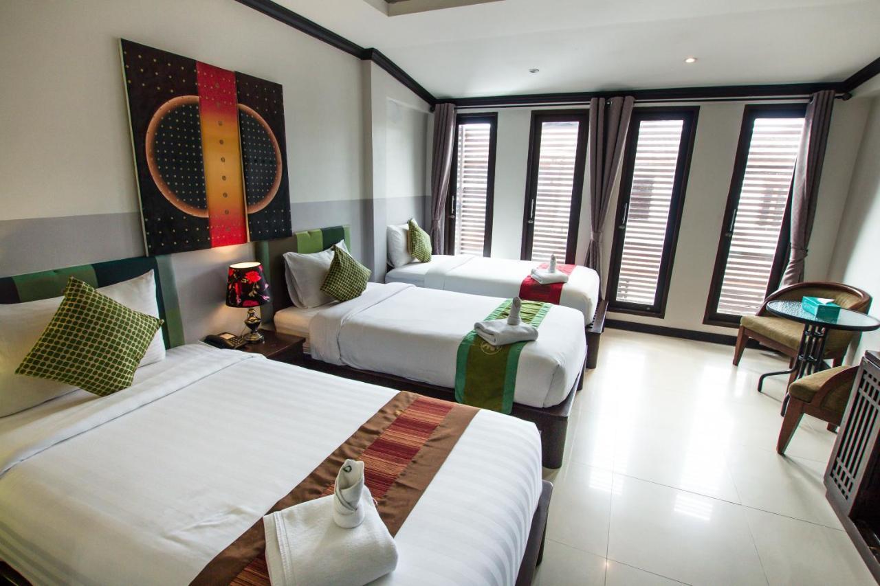 Queen Boutique Hotel 3*