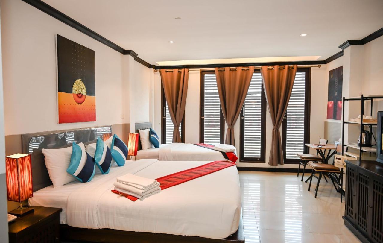 Queen Boutique Hotel 3*