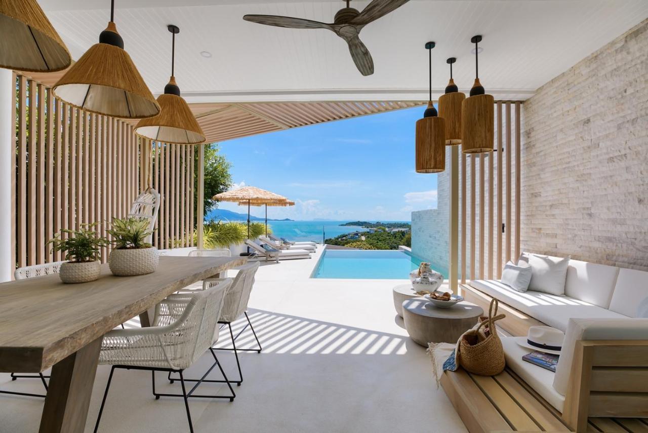 Bayside Luxury Villas: Beachfront Retreat With Sea Views Villa