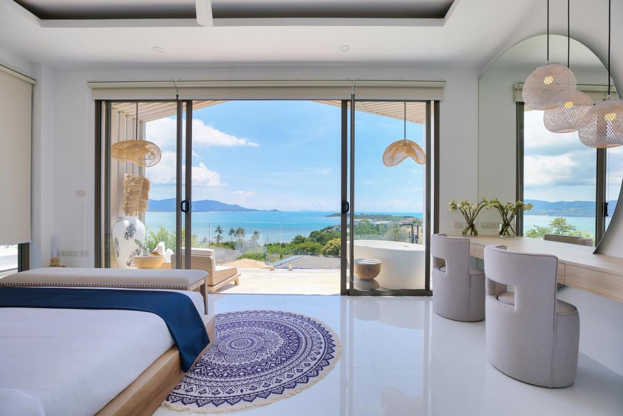 Bayside Luxury Villas: Beachfront Retreat With Sea Views