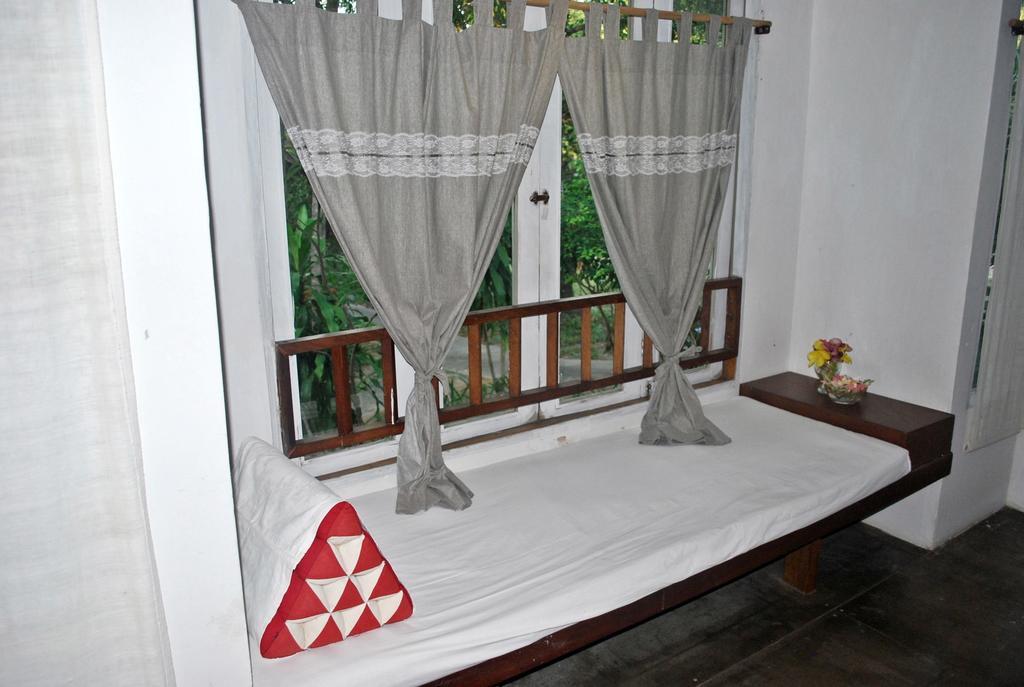 Sira Sarai Garden