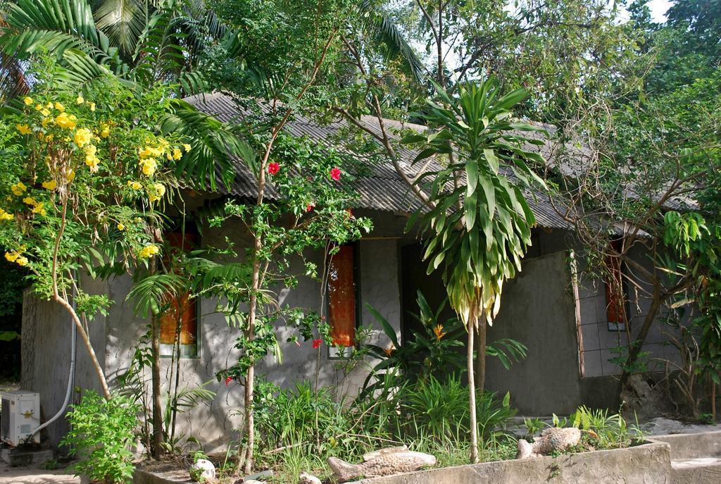Sira Sarai Garden Koh Samui