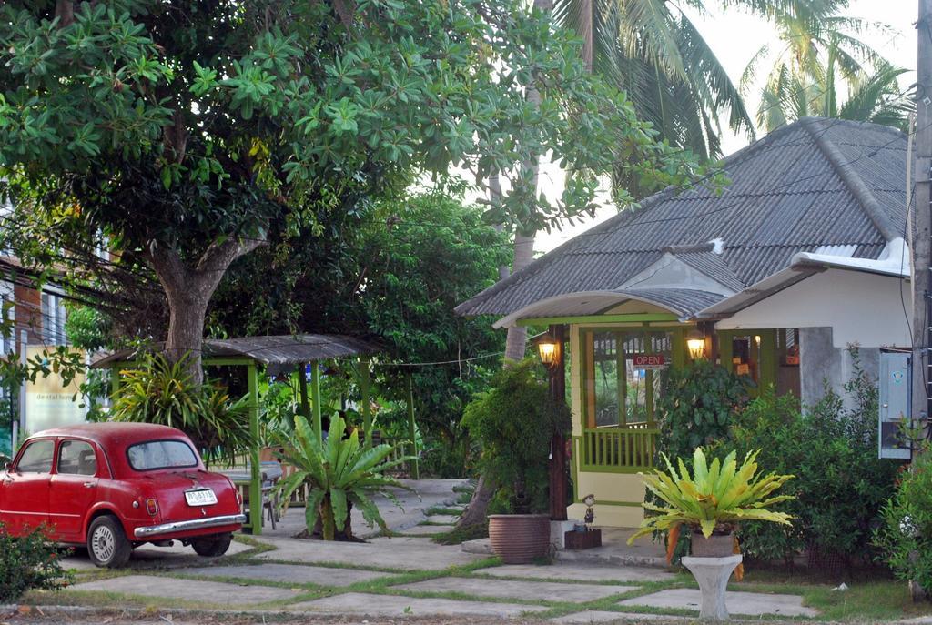 Rumah tetamu Sira Sarai Garden Koh Samui