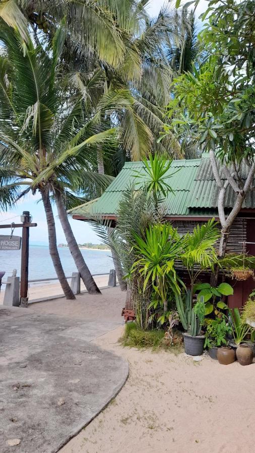 Ferienhaus Beer's House เบียร์เฮ้าส์บังกะโล Ban Lamai