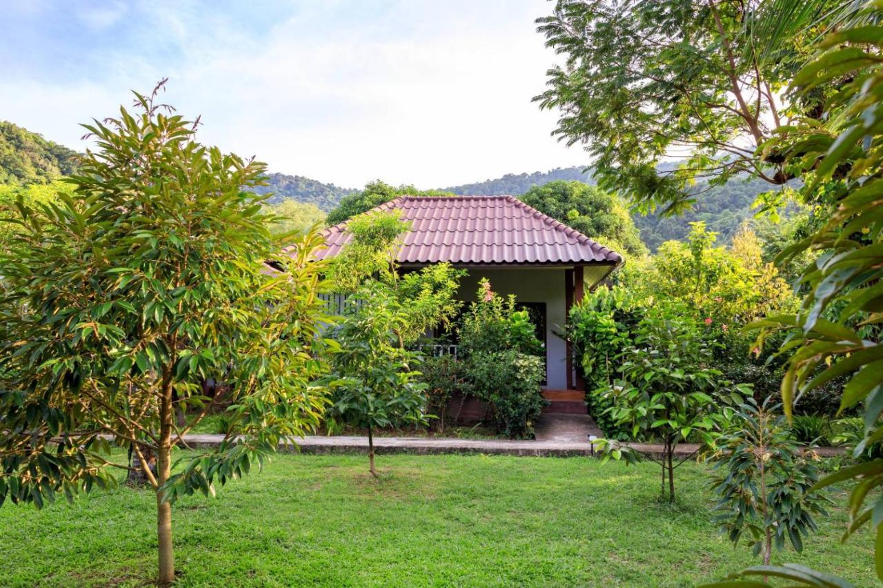 Bang Po Garden Resort