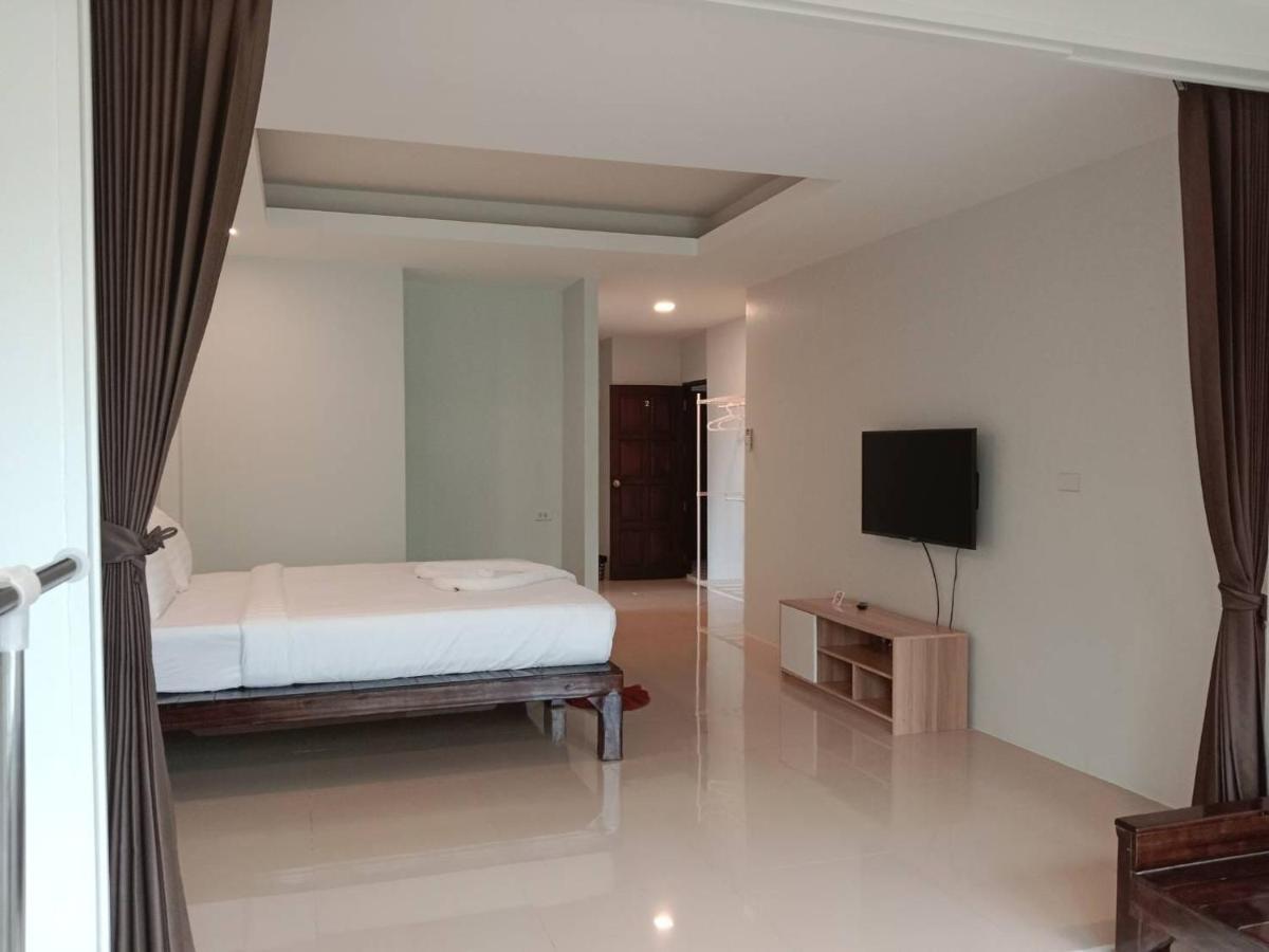 Hotel Baan Ampai Hua Thanon (Koh Samui)