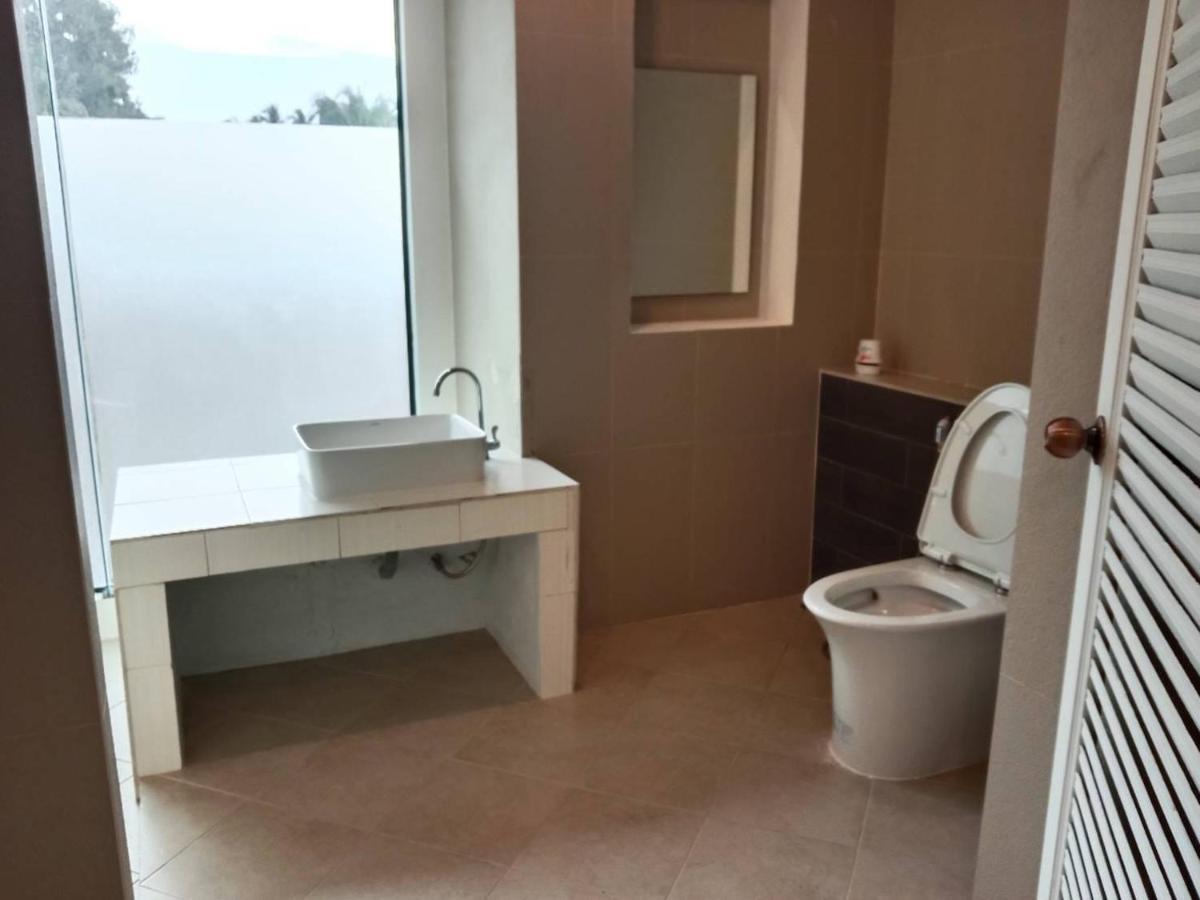 Hotel Baan Ampai Hua Thanon (Koh Samui)