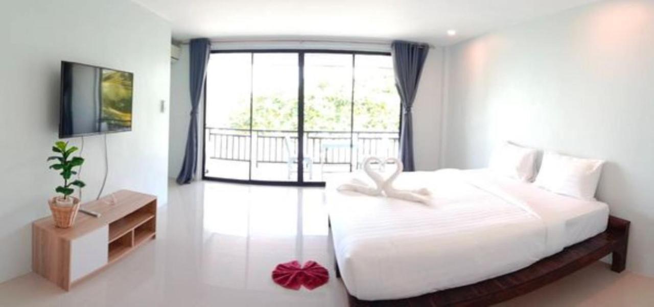 Hotel Baan Ampai 3*
