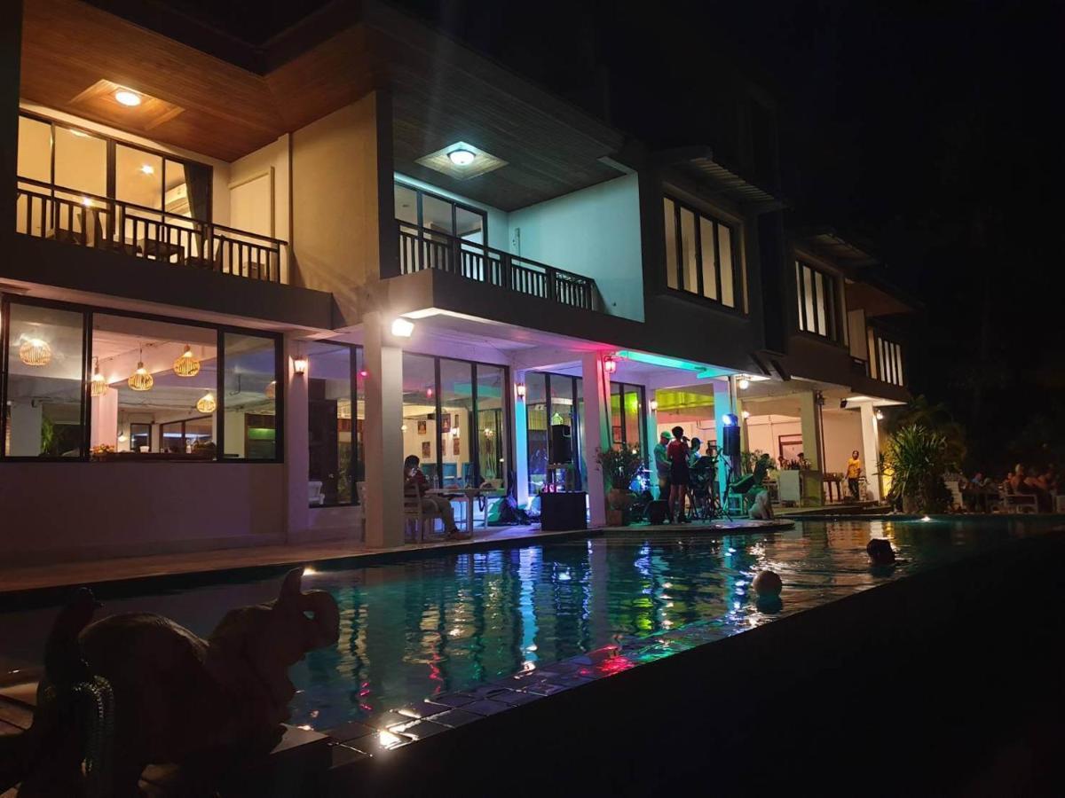 Hotel Baan Ampai 3*