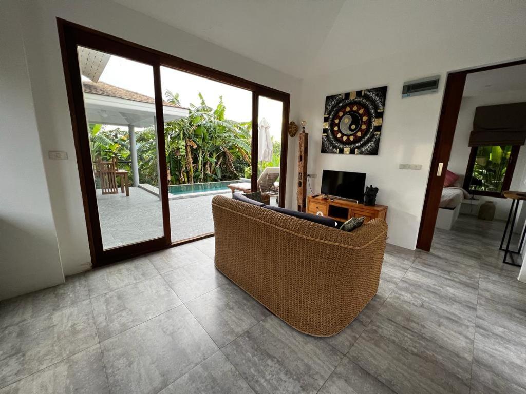 Villa Orchid Life