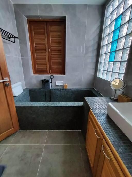 4 Bedroom Luxury 5 Star Sea View Palms Sdv190 Villa Amphoe Koksamui