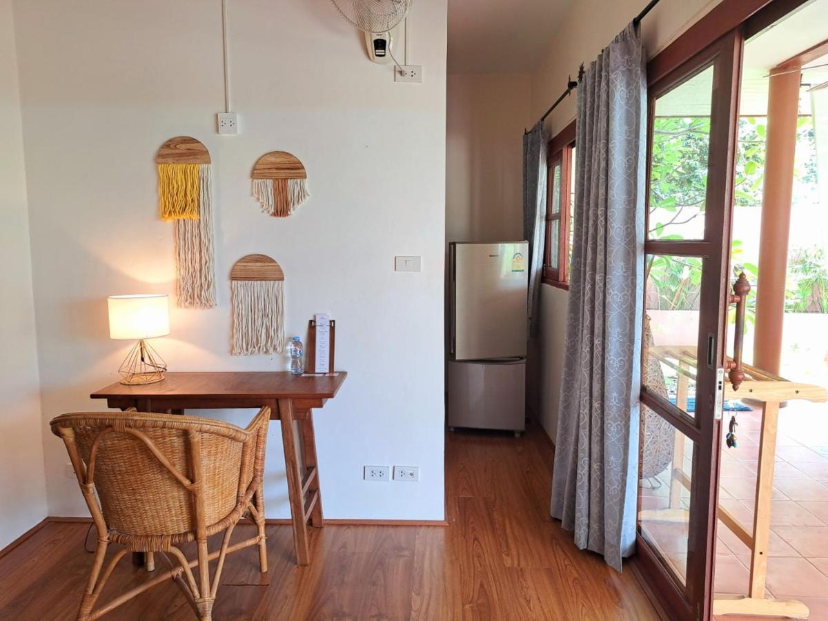 Laura Guest House-adult Only- Hua Thanon (Koh Samui)