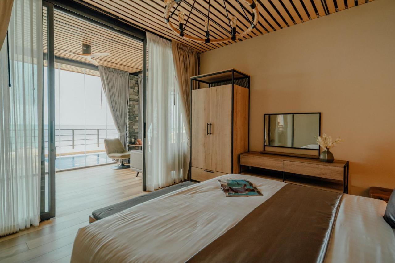 Sea&sky Luxury Villa-absolute Beachfront * Mae Nam