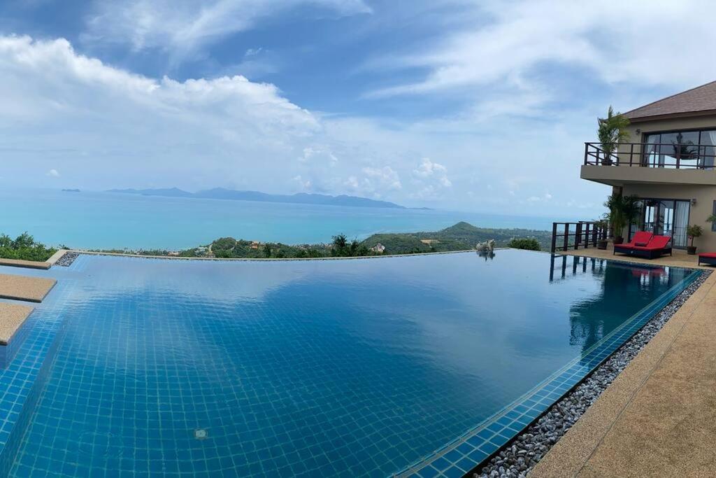 Villa Fah Suay - Incredible & Spacious 5 Bedrooms Mae Nam