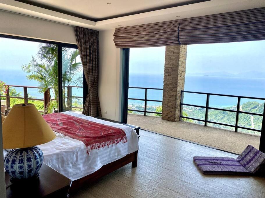 Villa Fah Suay - Incredible & Spacious 5 Bedrooms Mae Nam