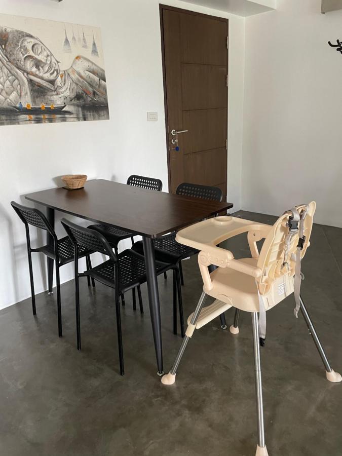Appartement Large, Modern With Sea View