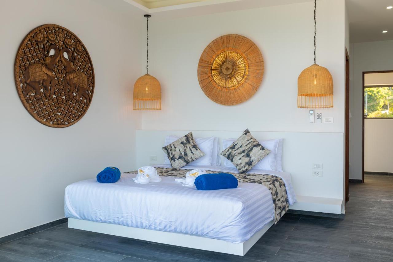 Blue Butterfly Luxury Pool 5 Bedrooms Villa